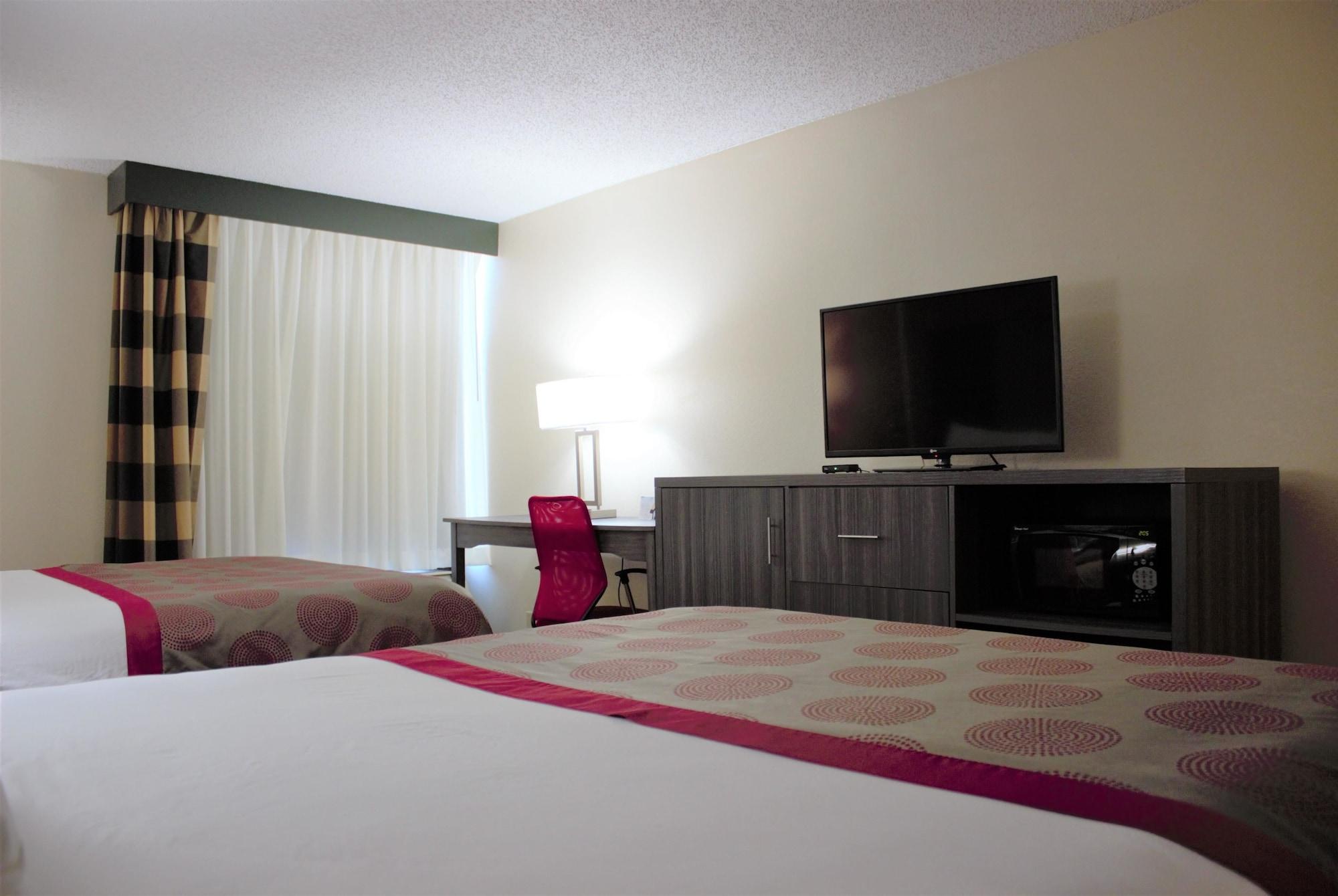 Ramada By Wyndham Wentzville Exterior photo